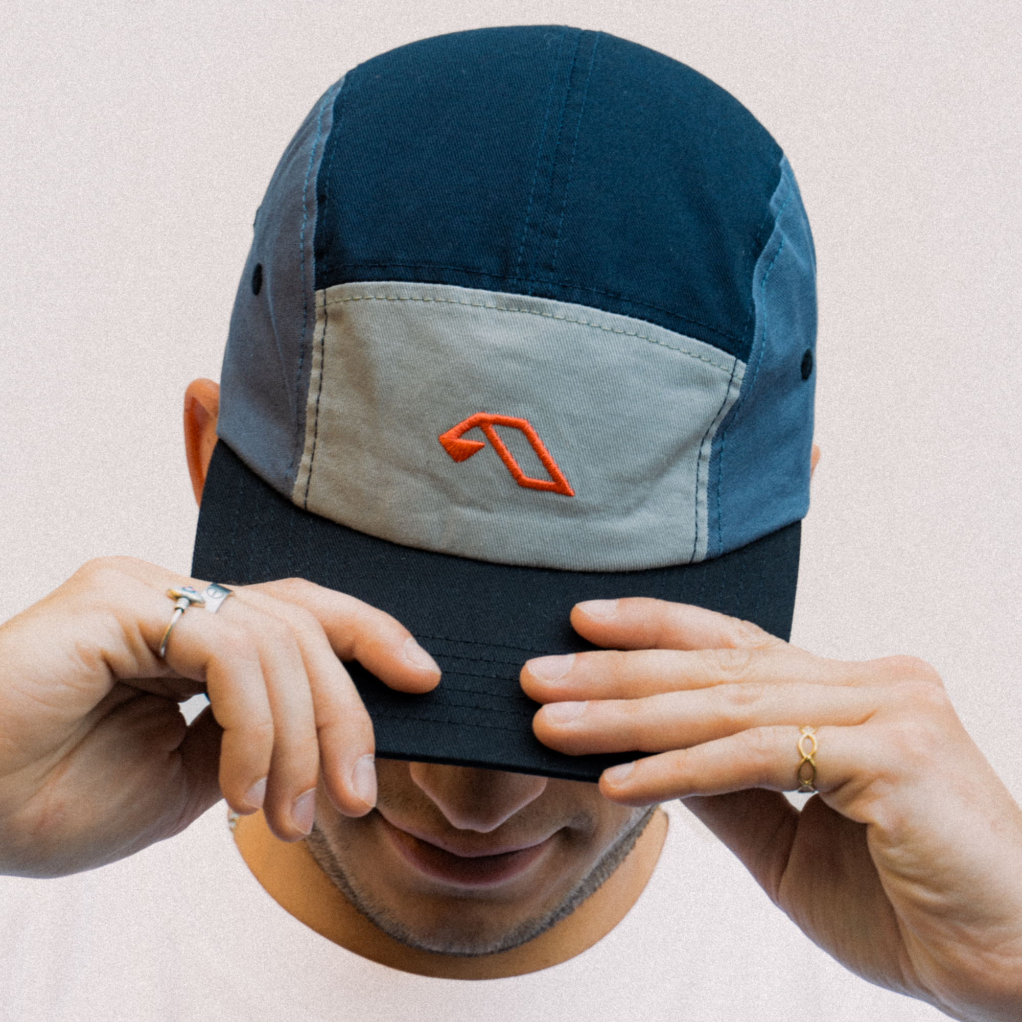 Anjuna 5-Panel Cap / Blue