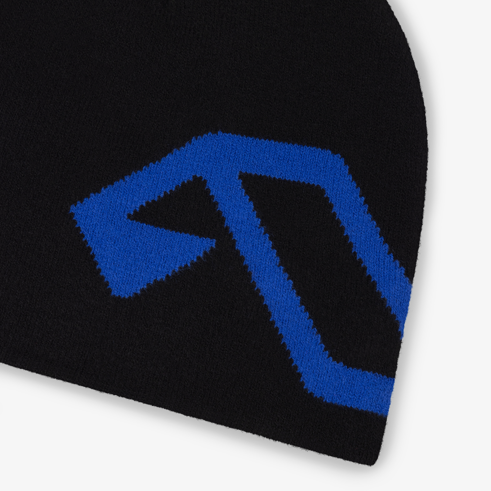 Anjuna Skull Cap Beanie / Black & Blue